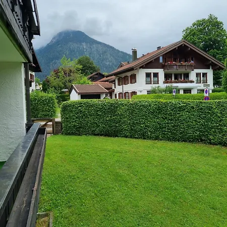 Almtraum 아파트 *