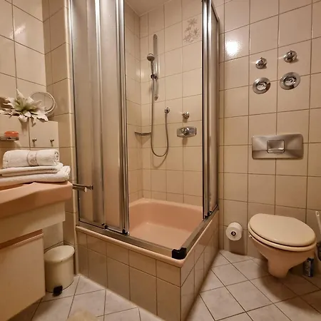 Almtraum 오버스트도르프